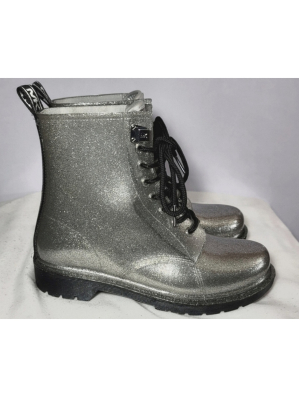 Michael Kors Women Size 7 Tavie Rain Booties